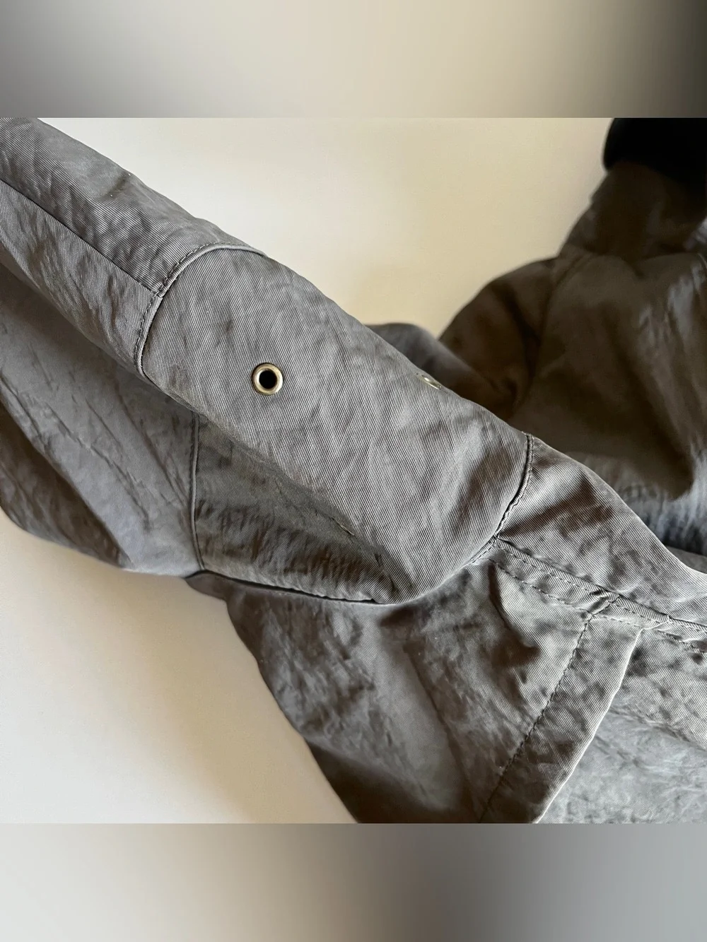 Vintage 80s Banana Republic trench coat large nylon gray belted safari long rain